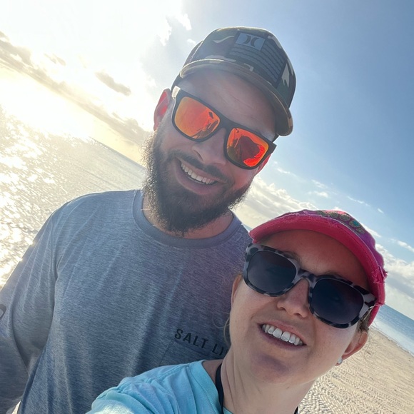 Meet your Posher, Cassandra - Picture 2 of 2